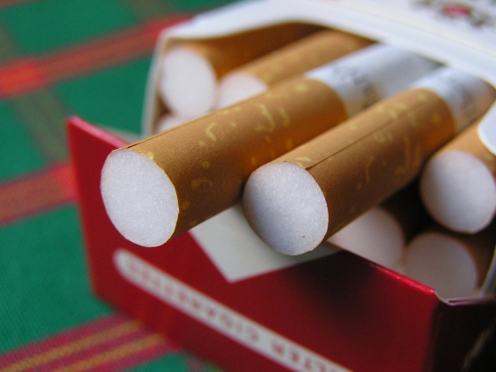 Nově vyrobené cigarety již musí nést identifikátor