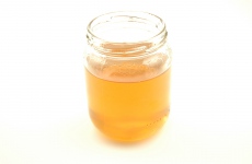 Přísnější pravidla na značení původu medu